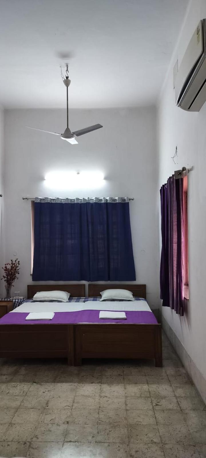 Ywca Gallway Guest House Kalkutta Kültér fotó